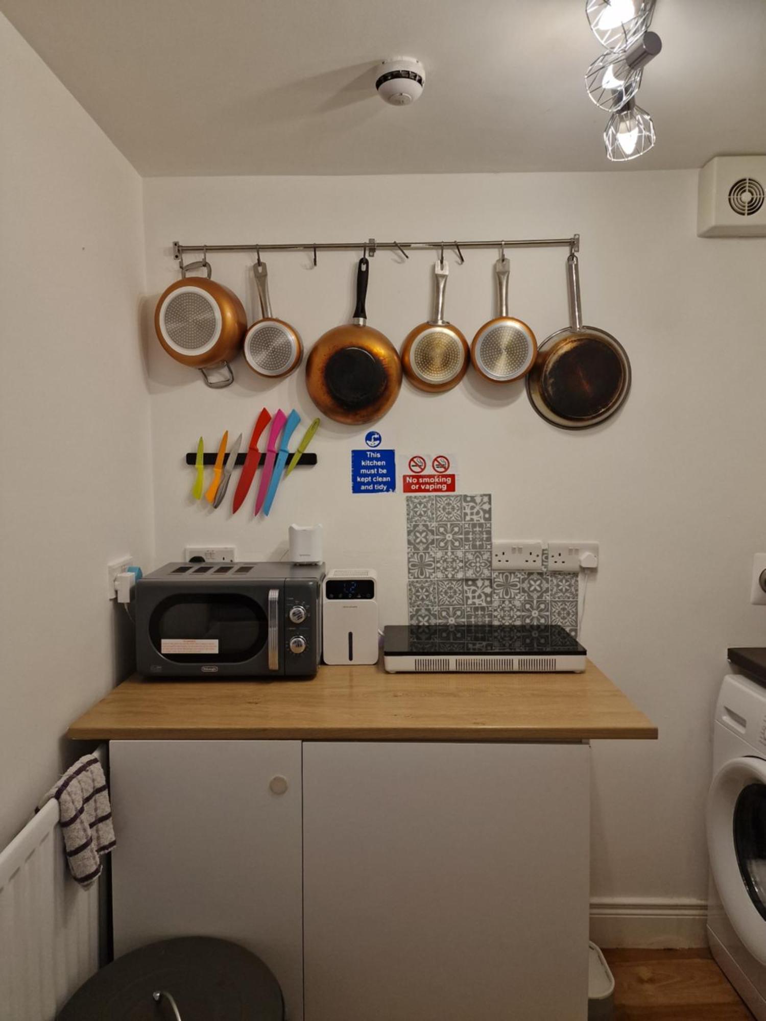 Hostel Aunty Katie'S House, Ni Tourist Board Certified & Located On The Main Oldpark Road To Belfast, With Free Continental Breakfast & Free Ultra Fast Sky Internet, Free Sky Sports & Free Sky Cinema, Self-Check In After 10Pm Gmt Exterior foto