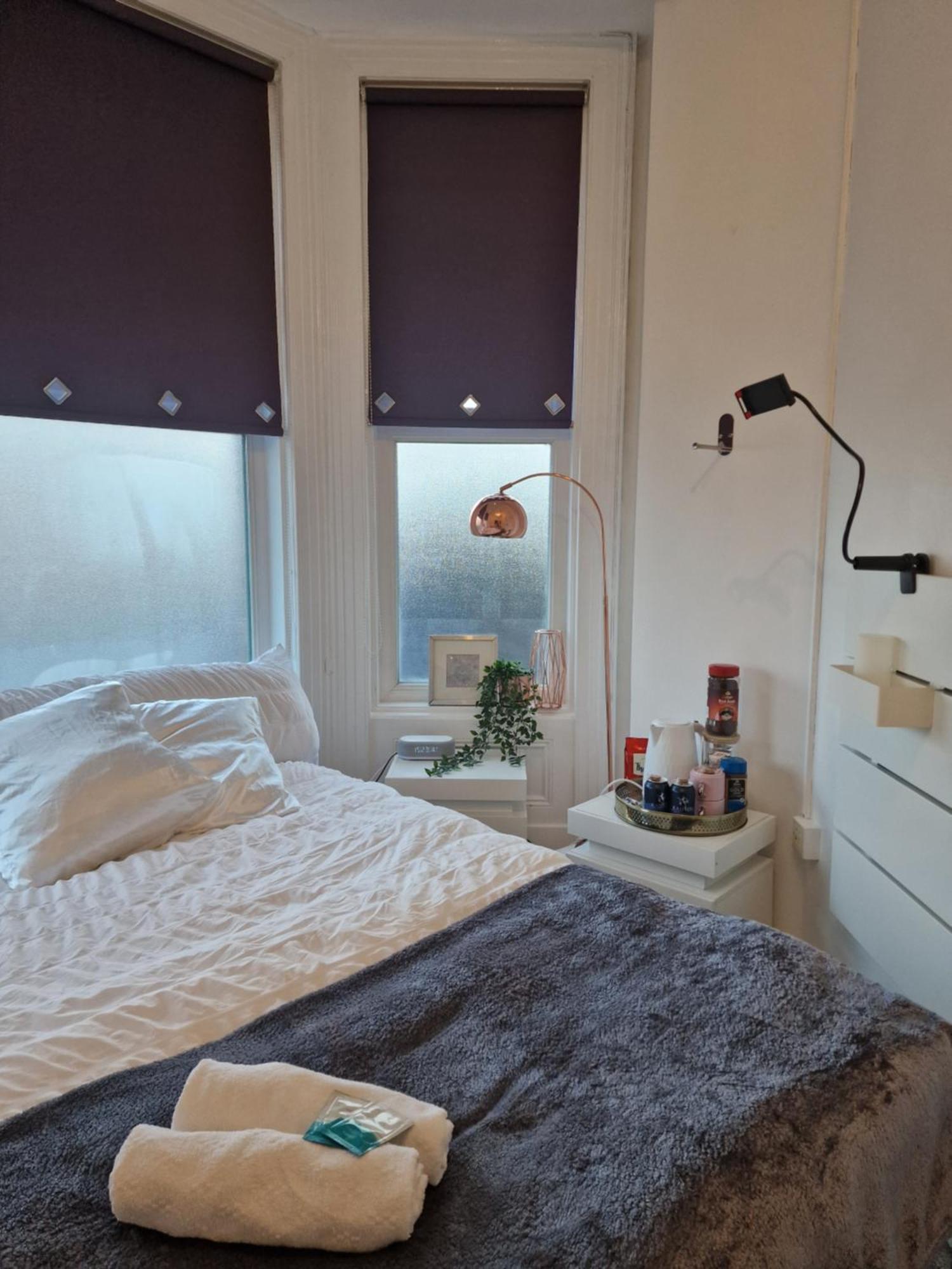 Hostel Aunty Katie'S House, Ni Tourist Board Certified & Located On The Main Oldpark Road To Belfast, With Free Continental Breakfast & Free Ultra Fast Sky Internet, Free Sky Sports & Free Sky Cinema, Self-Check In After 10Pm Gmt Exterior foto